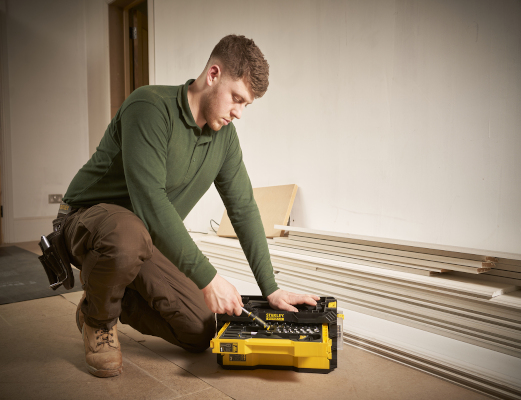 Cajones organizadores de ¼” y ½” STANLEY FATMAX®, los mejores aliados para el aficionado al bricolaje y el profesional de las reformas.